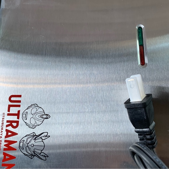 Ultraman pancake maker - Picture 5 of 16